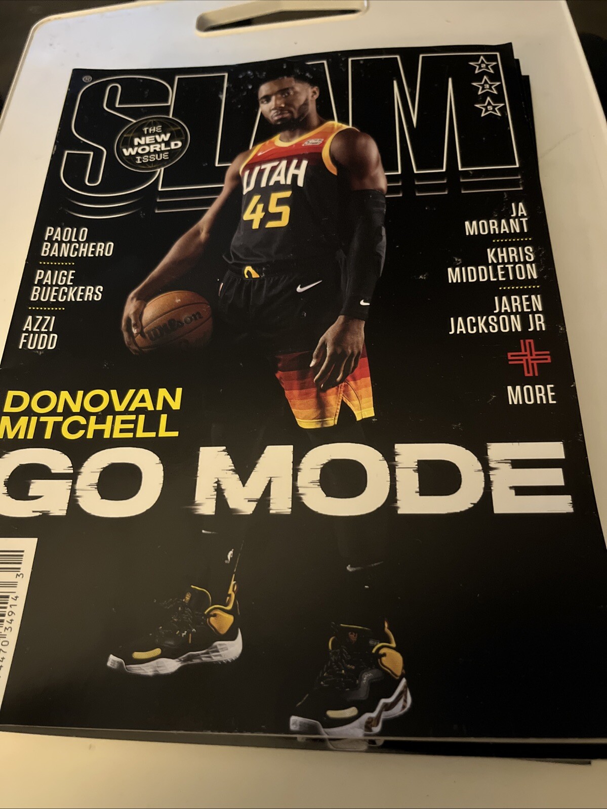 SLAM MAGAZINE DEC JAN 2022 NO LABEL Donovan Mitchell Cover. LUKA,Morant Pull-out