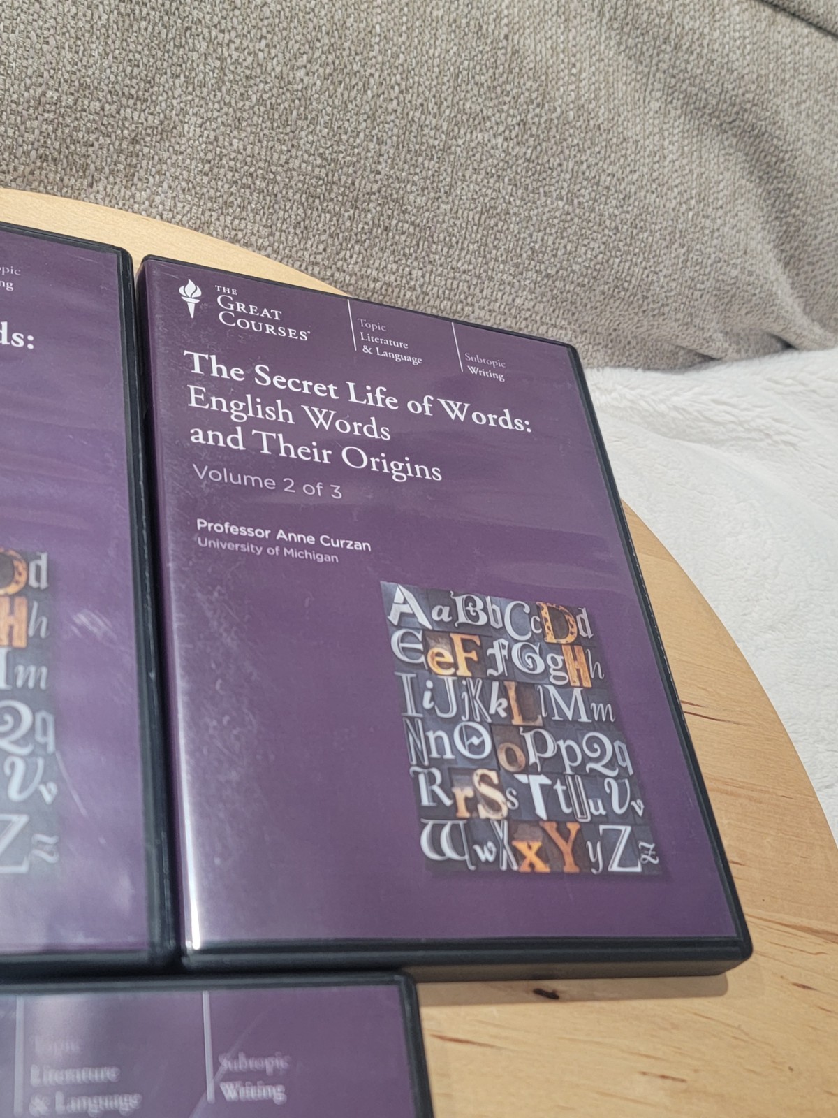THE SECRET LIFE OF WORDS English Words, Origins THE GREAT COURSES Volume 1, 2, 3