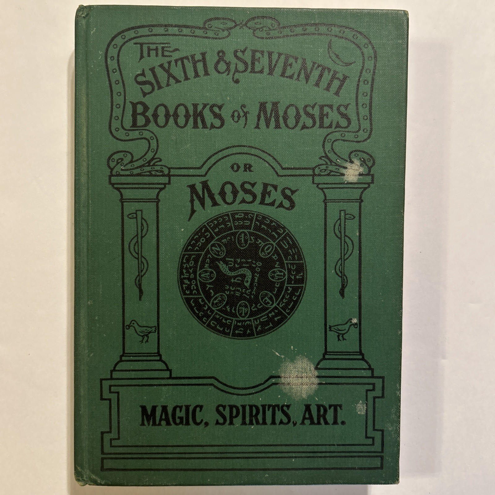 THE SIXTH & SEVENTH BOOKS OF MOSES Magic, Spirits, Art Vintage Book