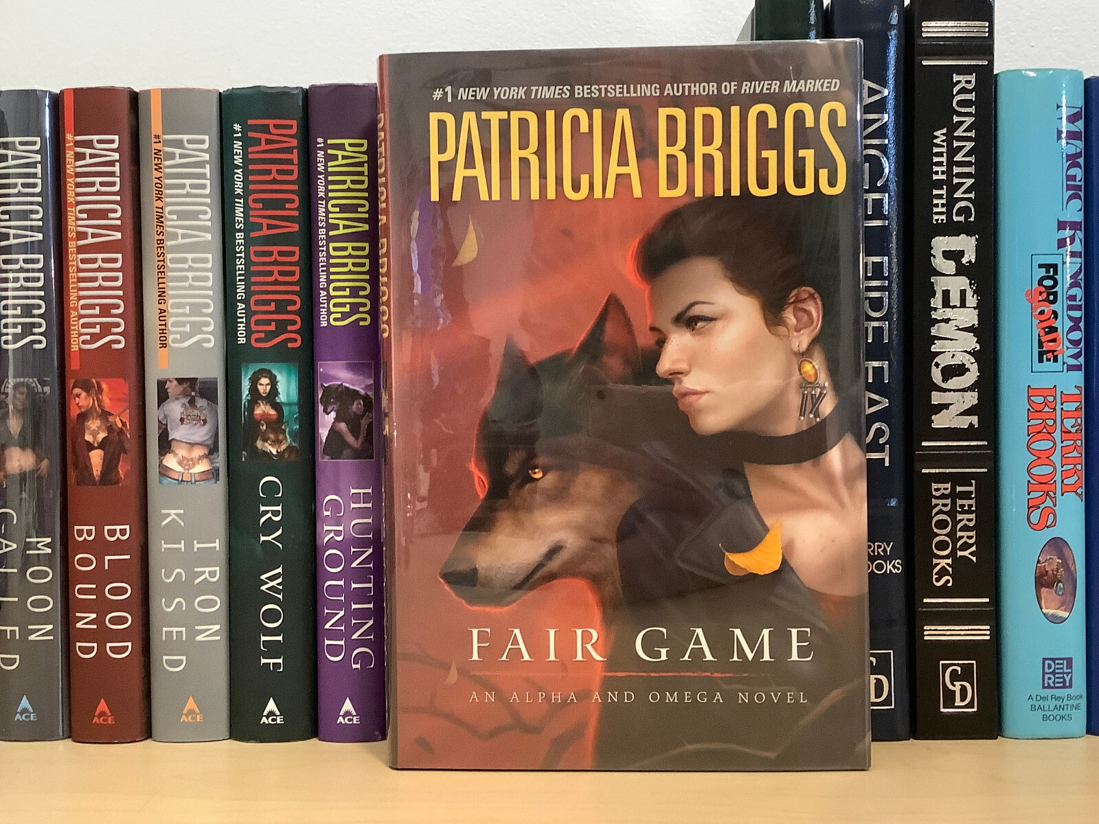 Fair Game by Patricia Briggs – Signed 1st/1st – Alpha & Omega Book 3