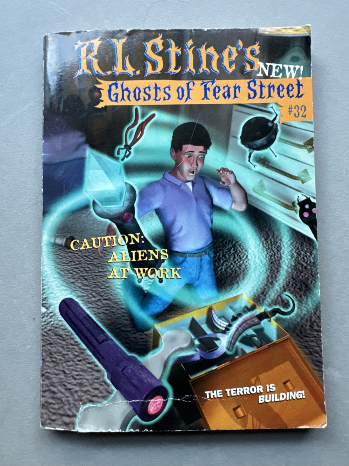 R.L. Stine Ghosts of Fear Street #32 Caution Aliens at Work 1st Edition 1998 PB