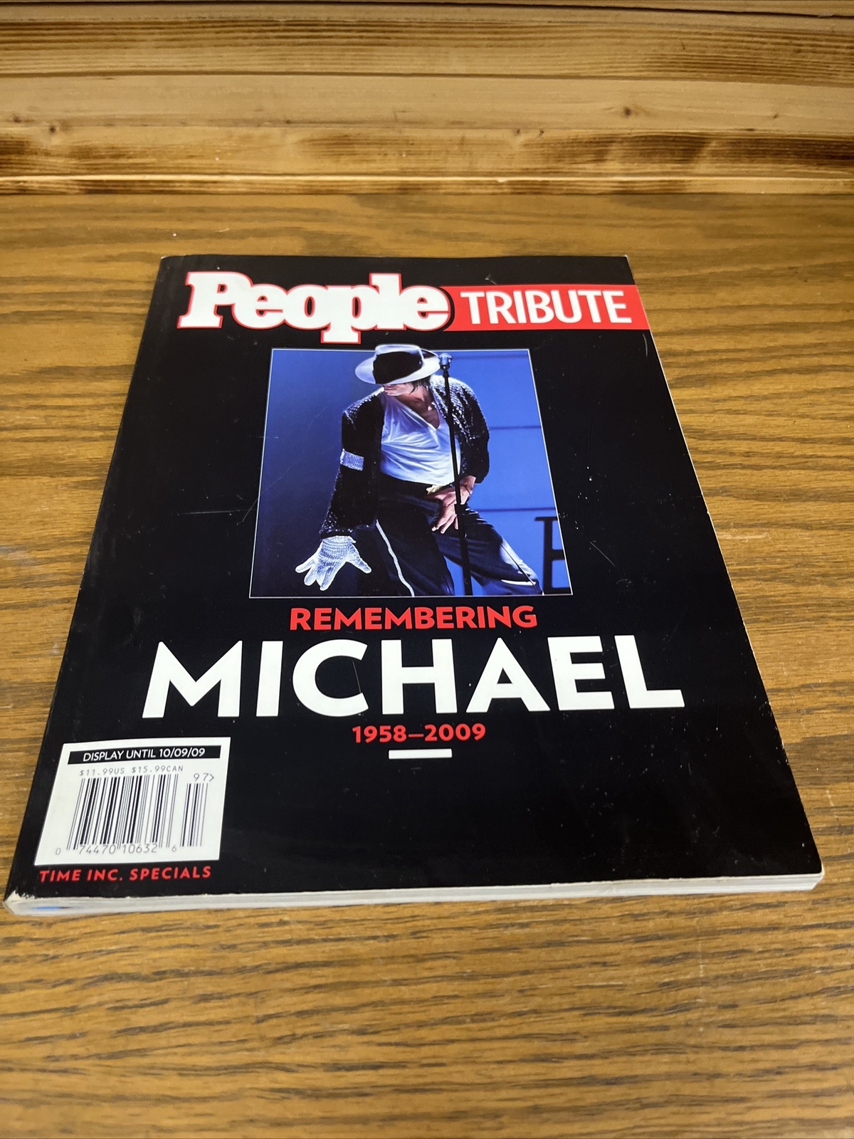 PEOPLE TRIBUTE : Remembering Michael 1958-2009 Michael Jackson. 2009 TPB