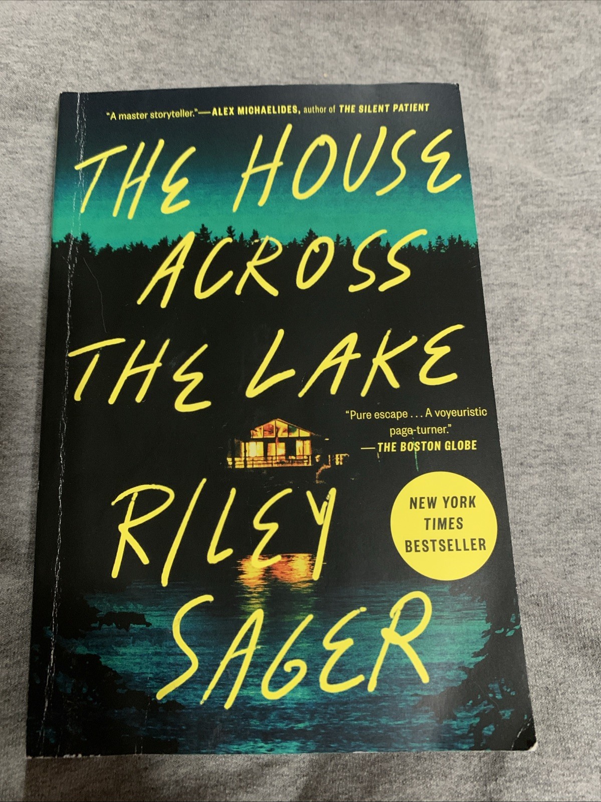 House Across the Lake : A Novel by Riley Sager (2023, Trade Paperback)