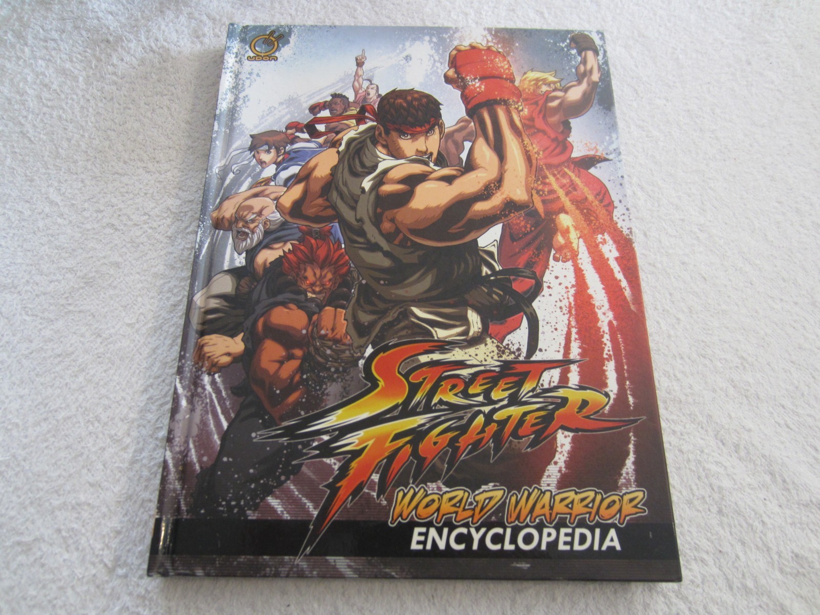 Udon Entertainment Street Fighter World Warrior Encyclopedia Illustrated HC
