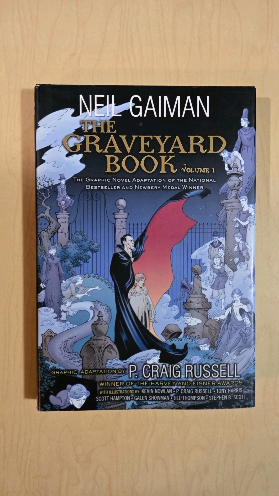 The Graveyard Book Vol 1 HC Neil Gaiman P Craig Russell Graphic Novel