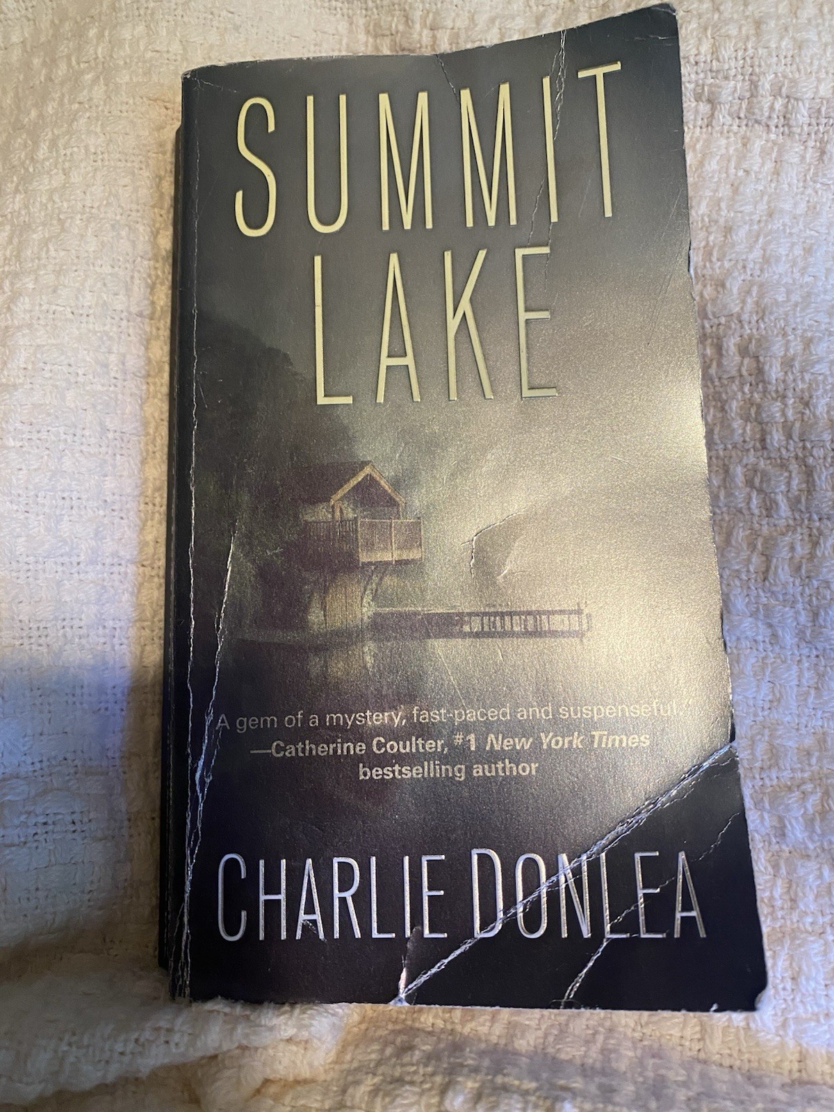 Summit Lake by Charlie Donlea (2017, Mass Market)