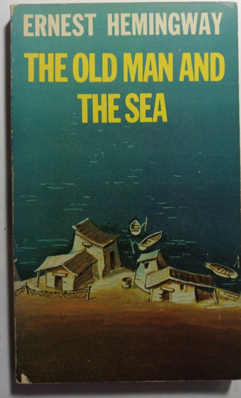 The Old Man And The Sea by Ernest Hemingway Paperback Very Good condition