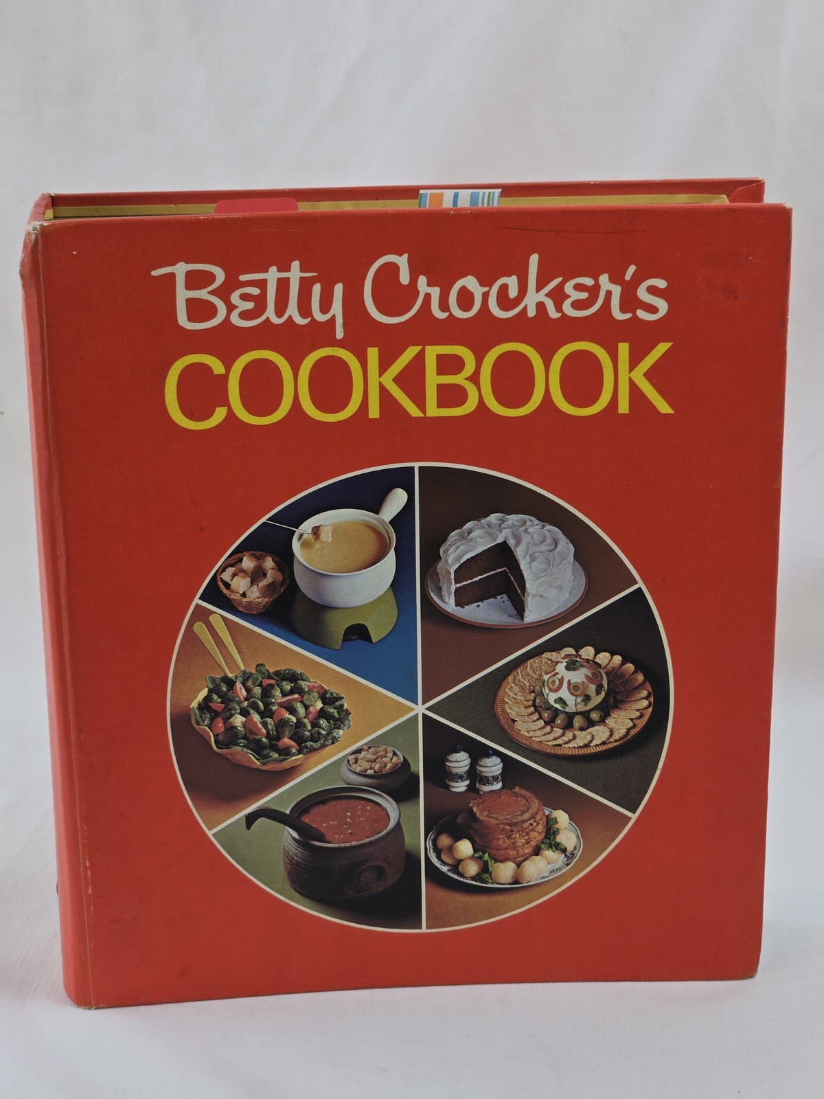 Betty Crocker’s Cookbook 1973 Golden Press Ring-Bound Vintage Kitchen Recipe