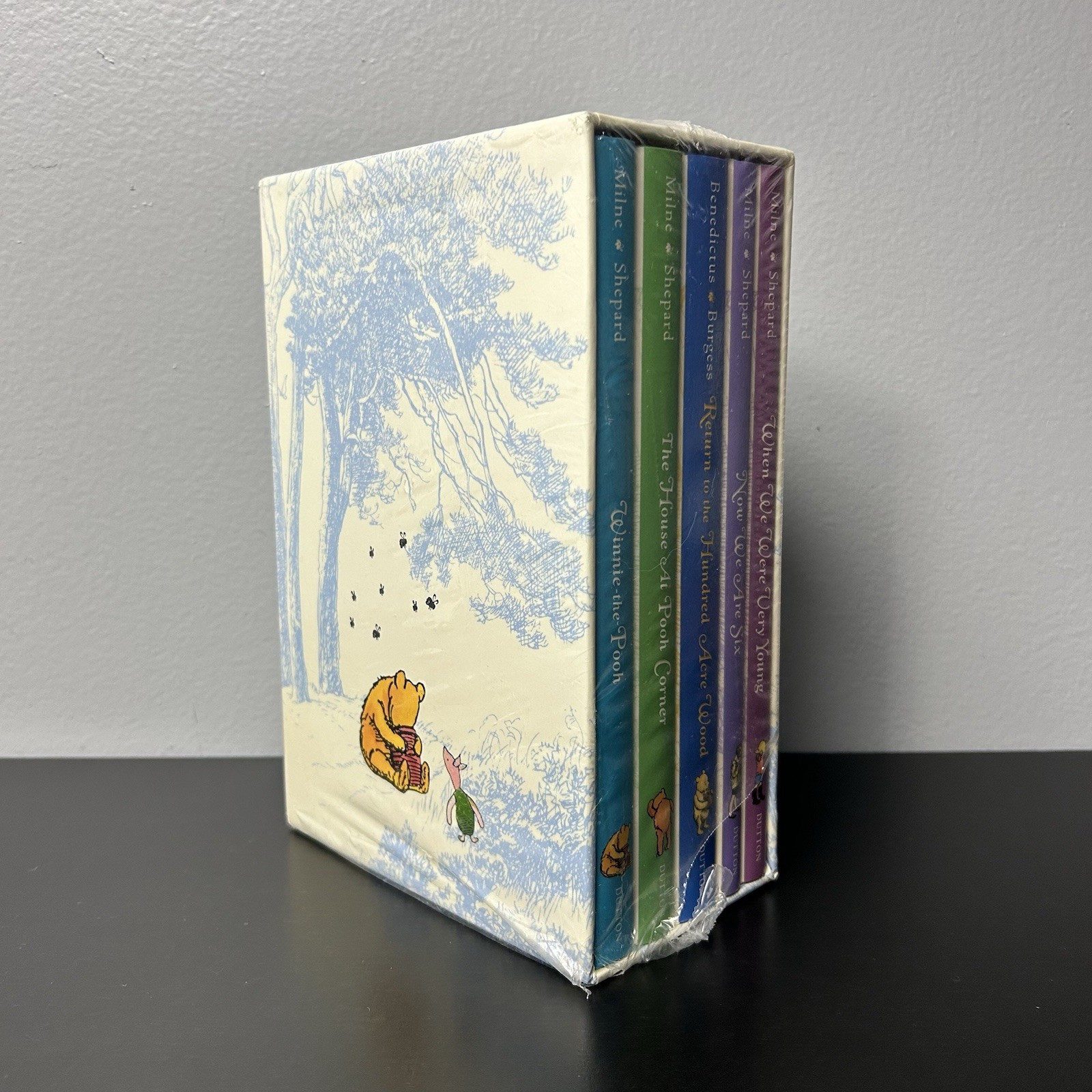 The World of Winnie the Pooh Classic 5-Book Gift Box Set Hardcover by A.A. Milne