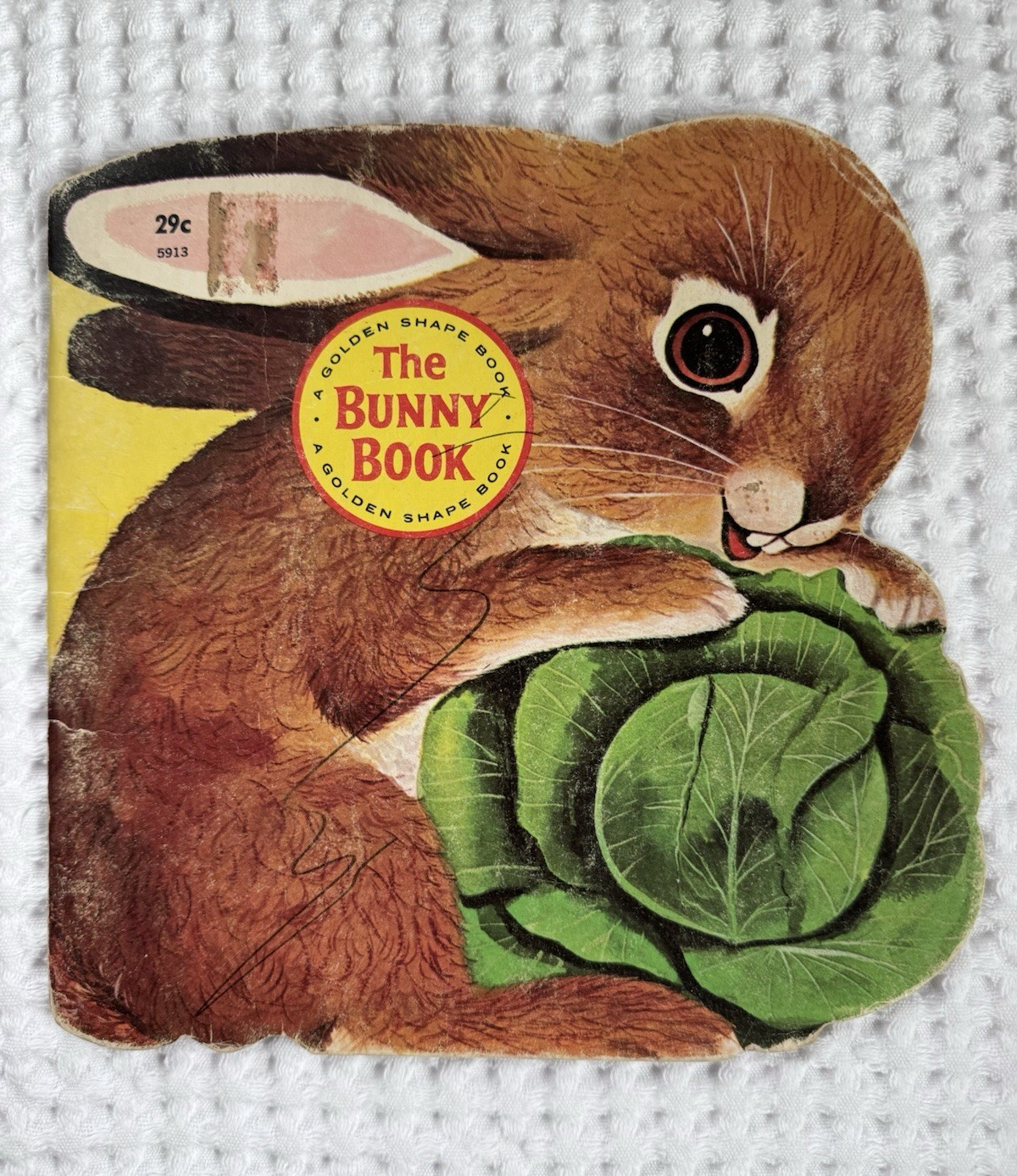 VINTAGE Richard Scarry 1965 Collectible The Bunny Book Golden Shape Golden Press