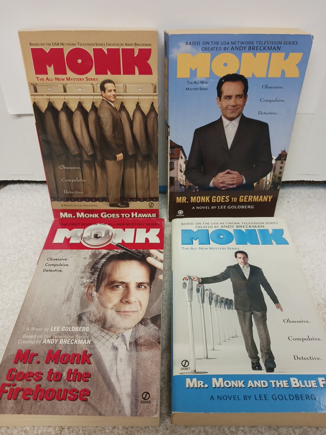 MONK TV Series BOOK LOT Lee Goldberg Blue Flu Goes To Hawaii Firehouse Germany