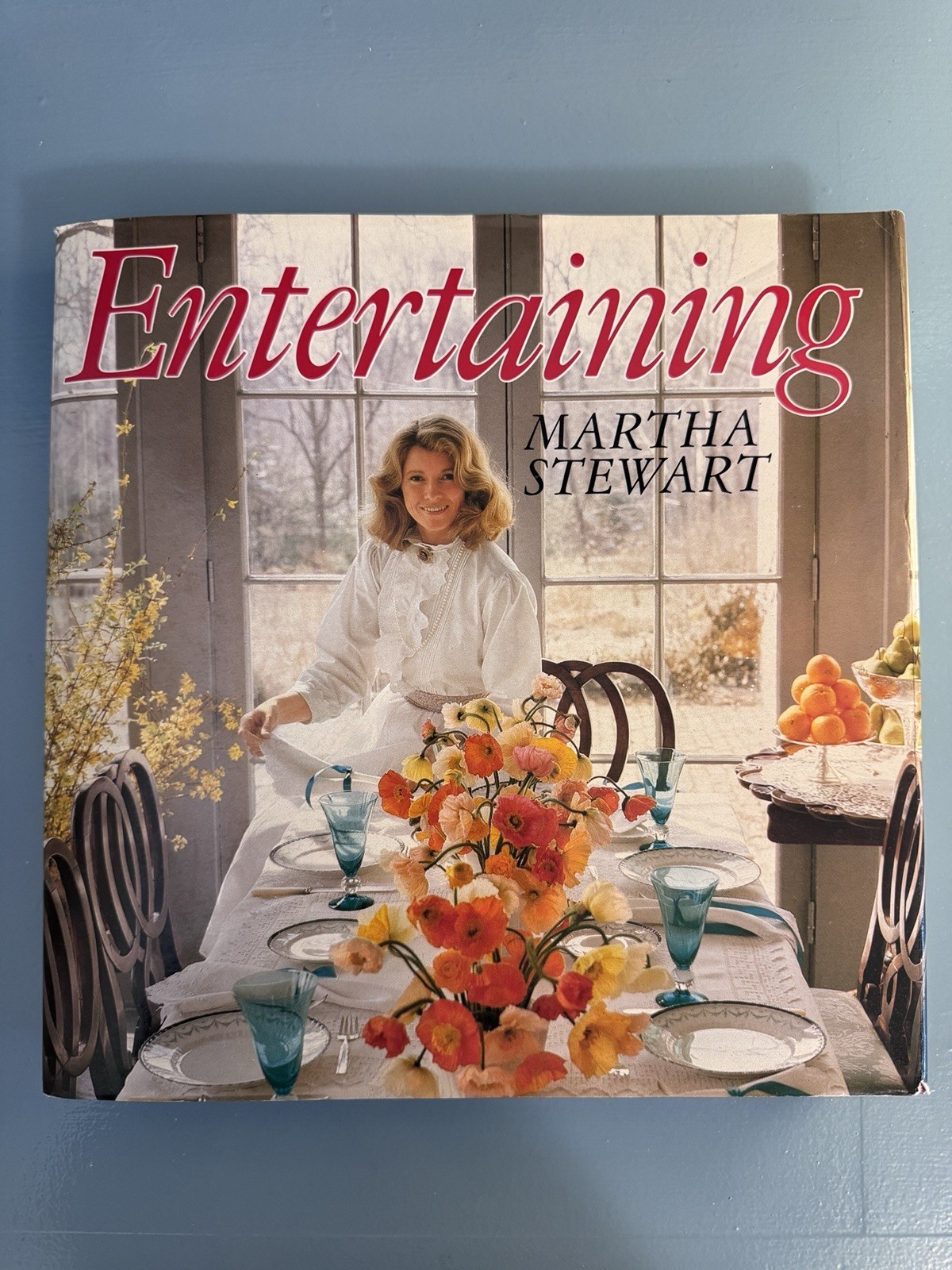 Vintage Martha Stewart “Entertaining” 1982 Hardcover Cookbook (2)