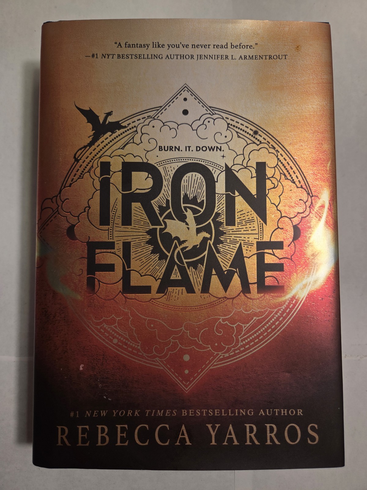 Iron Flame – Rebecca Yarros HC 1st Ed 1st Print BLACK SPRAYED EDGES Red Tower