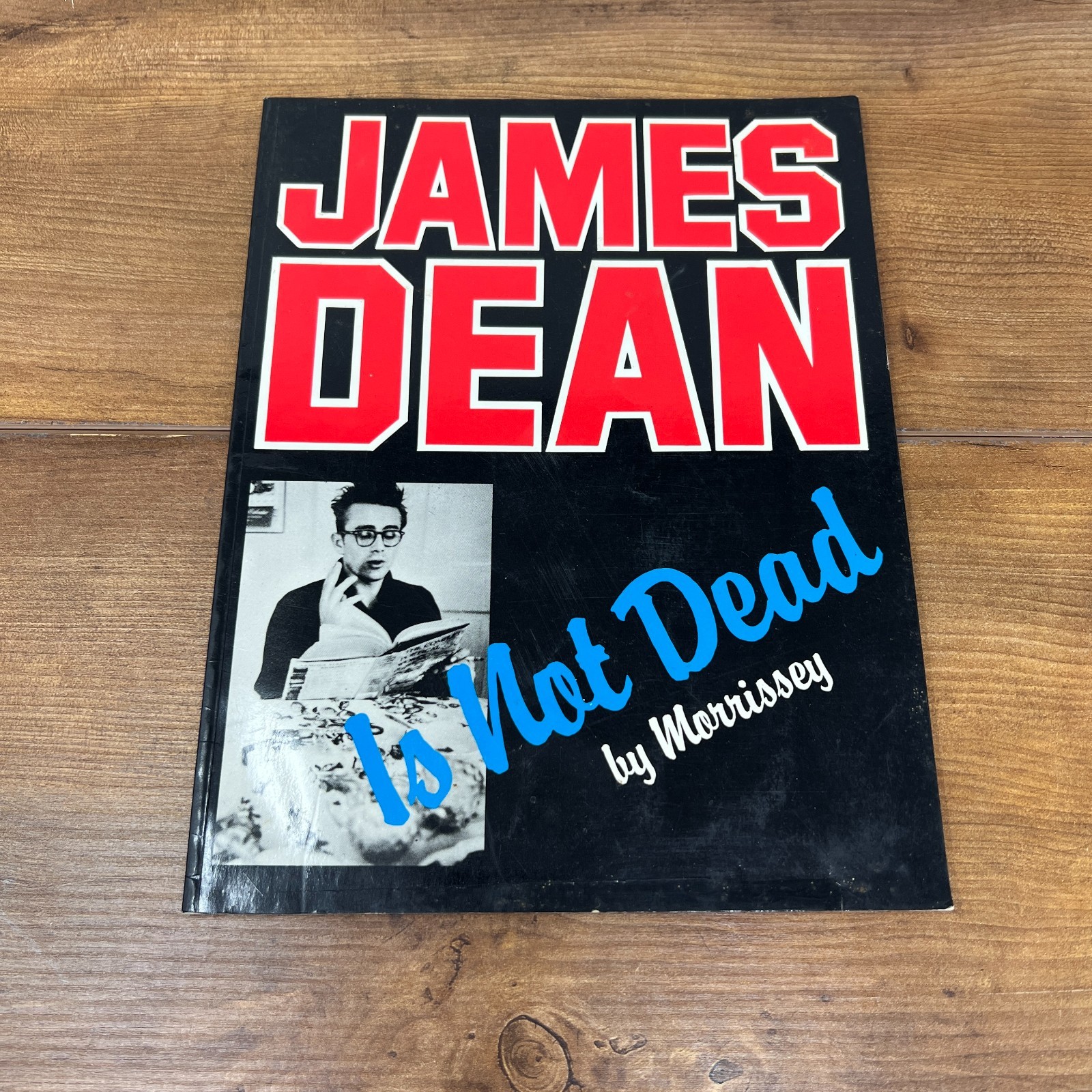RARE James DEAN is NOT Dead BOOK By MORRISSEY 1983 The SMITHS