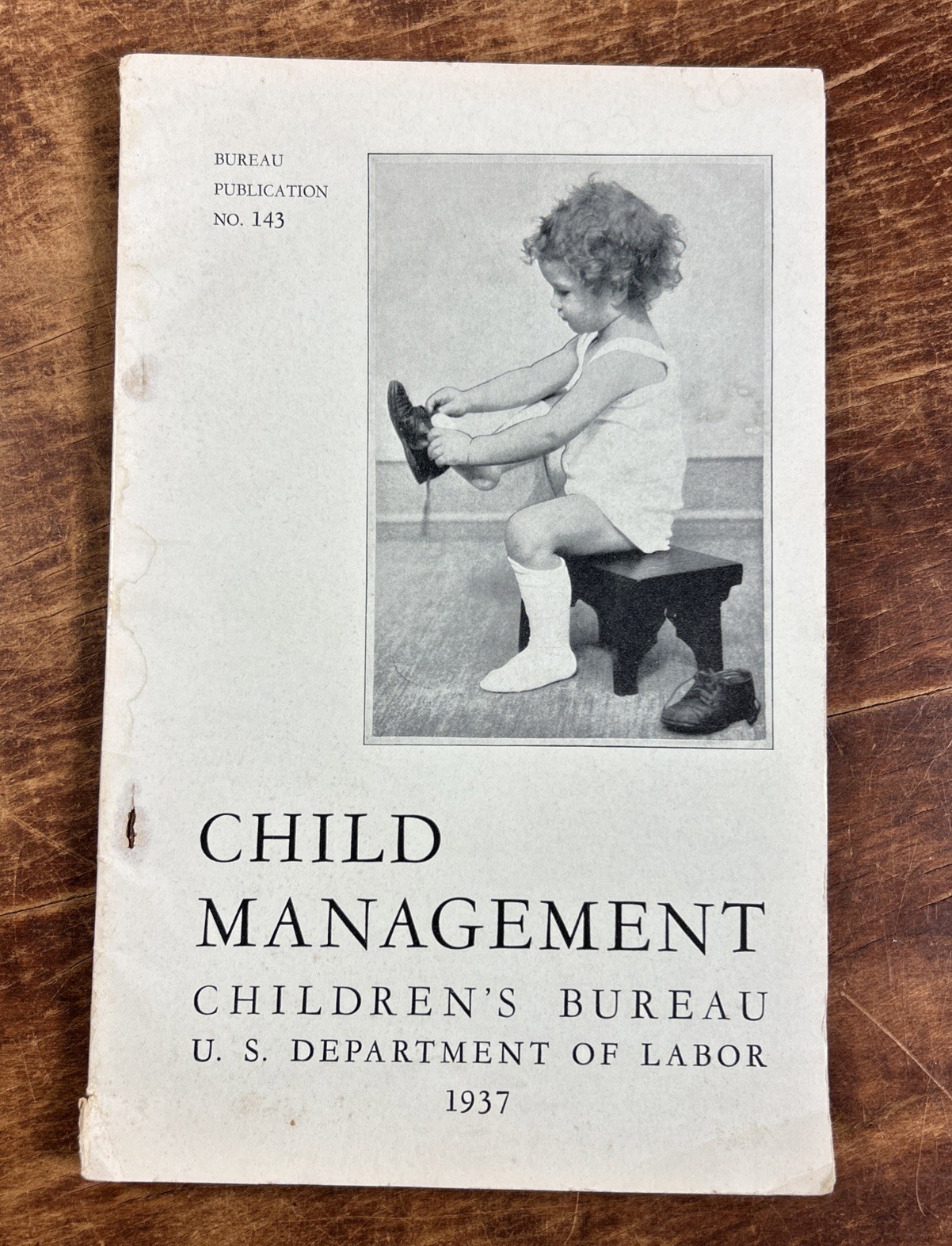 Vintage 1937 Child Management soft cover US Dept Labor No. 143