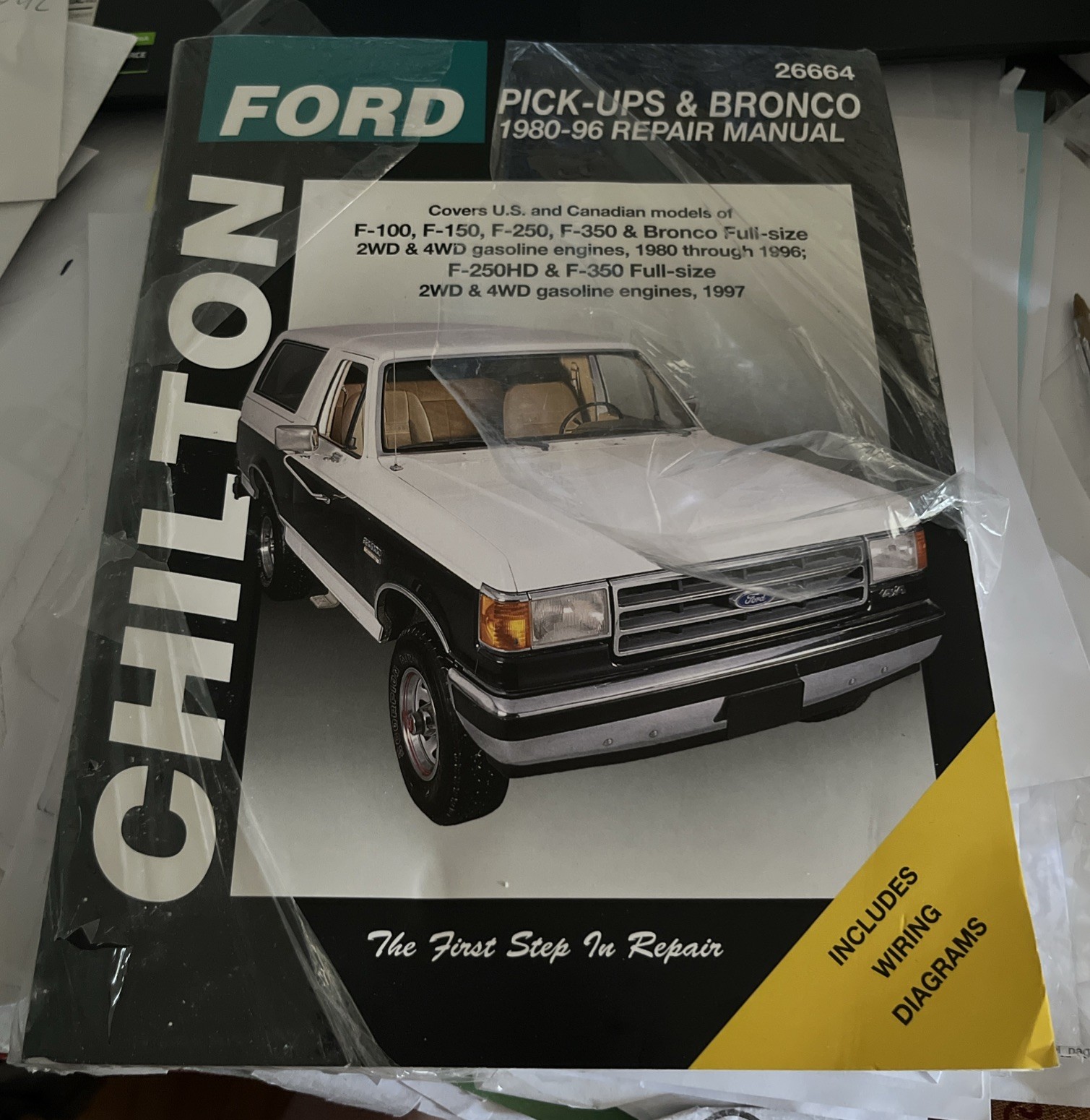 Ford Pick-Ups & Bronco, 1980-96 (Includes 1997 F-250HD & F-350) 26664