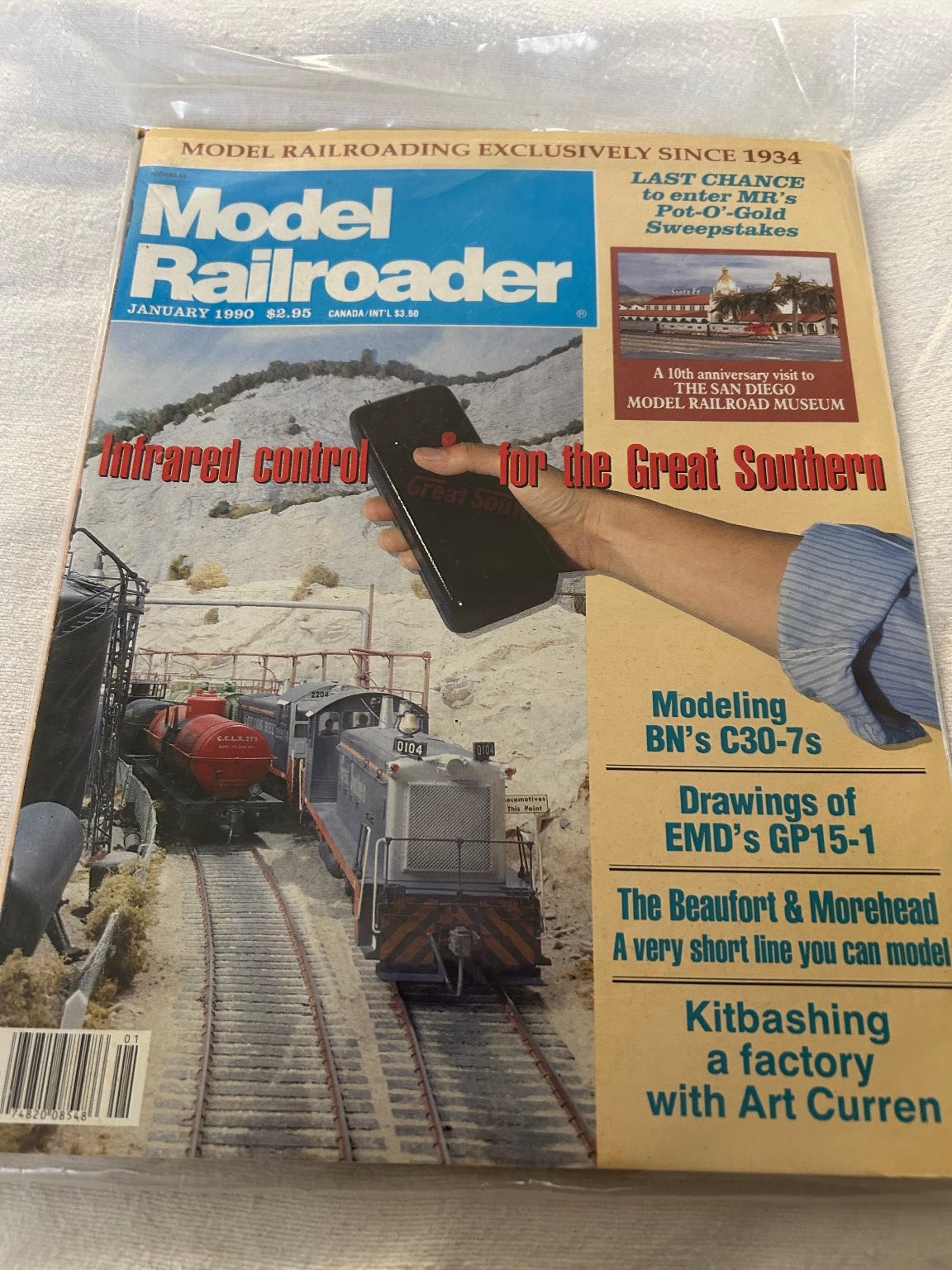 Model Railroader Magazine January 1990 EMD GP15-1 Drawings Kalmbach