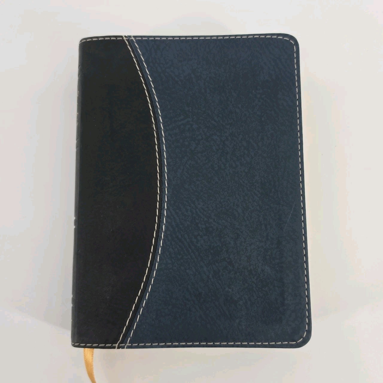 New American Bible NABRE Oxford University Press Two-Tone Blue Black 412 Good