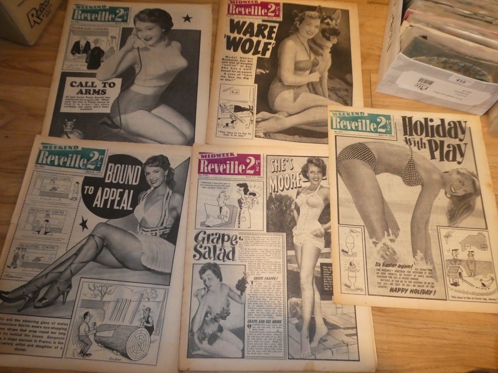 Reveille magazine 1954 April 5 different copies glamour gossip pin-up