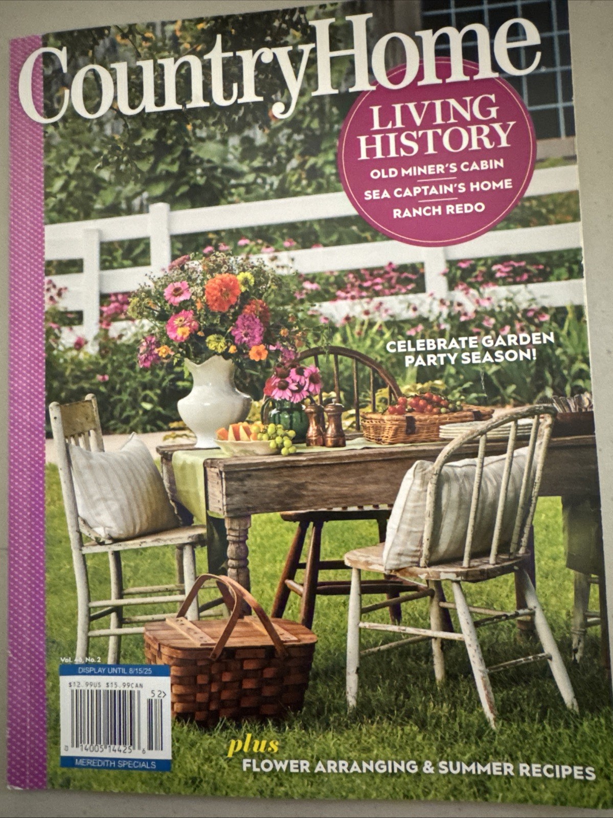 Country Home Magazine Summer 2025 Living History NO LABEL