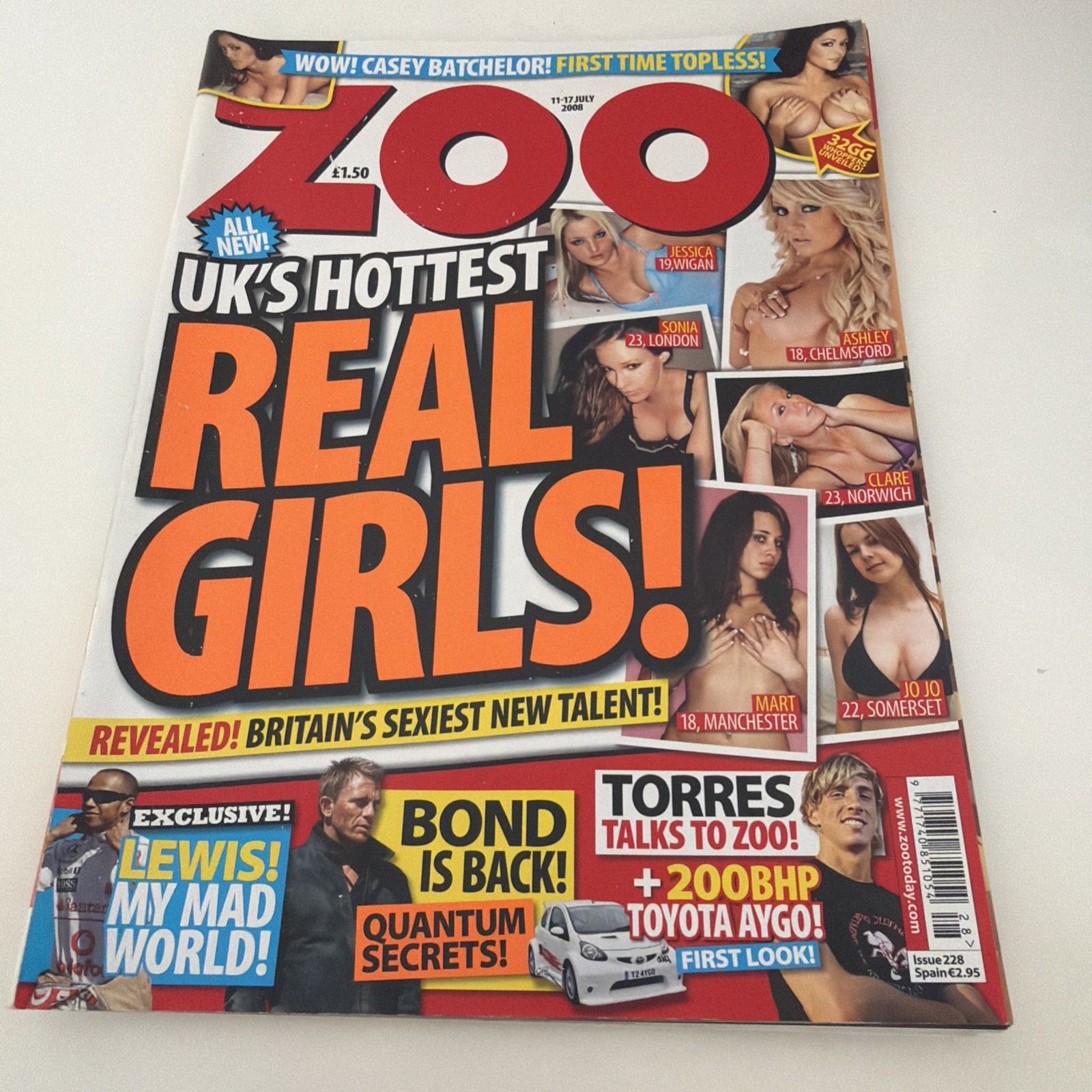 Zoo Magazine 11-17 July 2008 (1229) POSTER Casey Batchelor Daniel Craig Torres