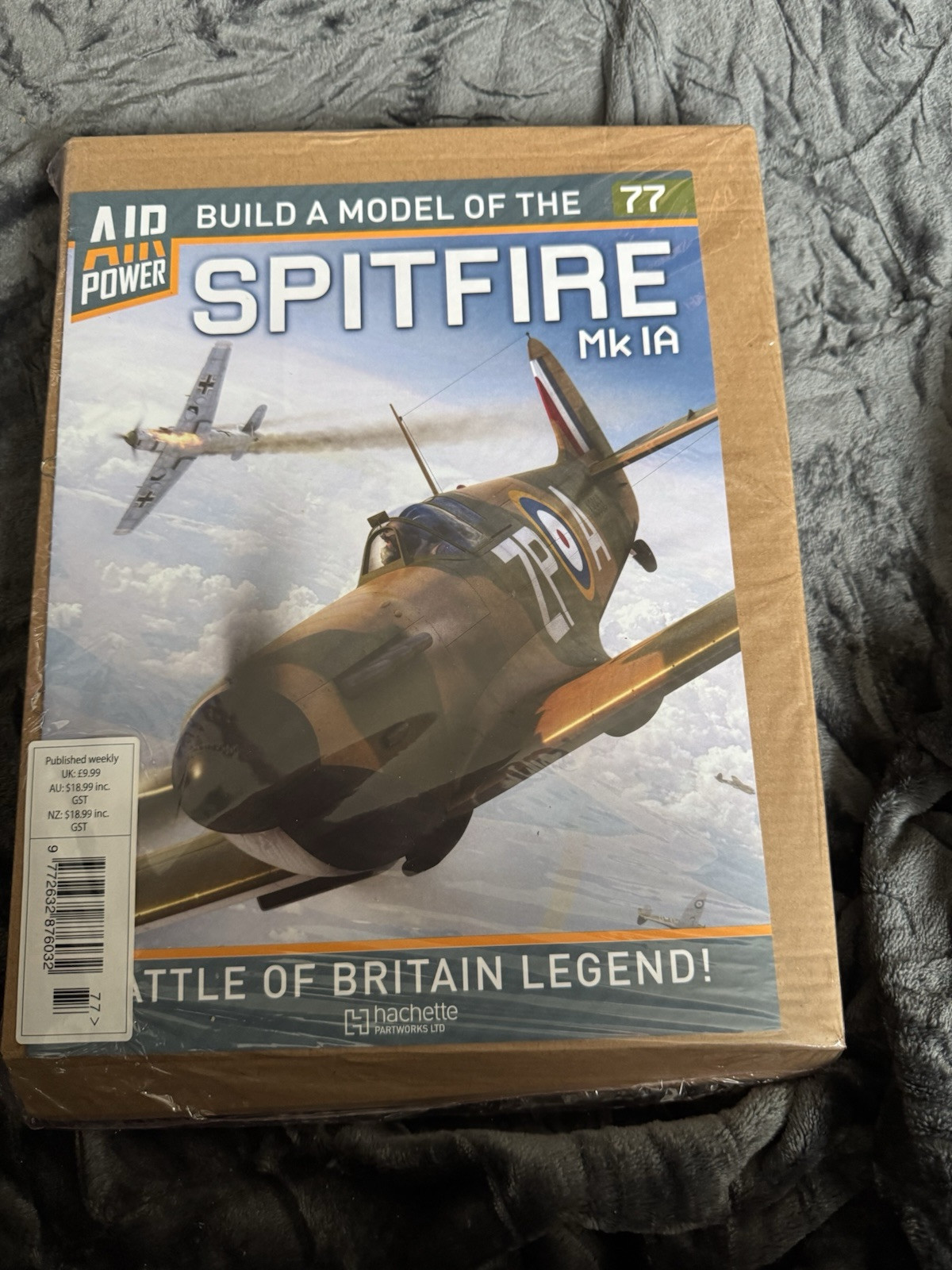 Issue 77- BUILD A MODEL OF THE SPITFIRE Mk 1A -HACHETTE – Brand new and sealed