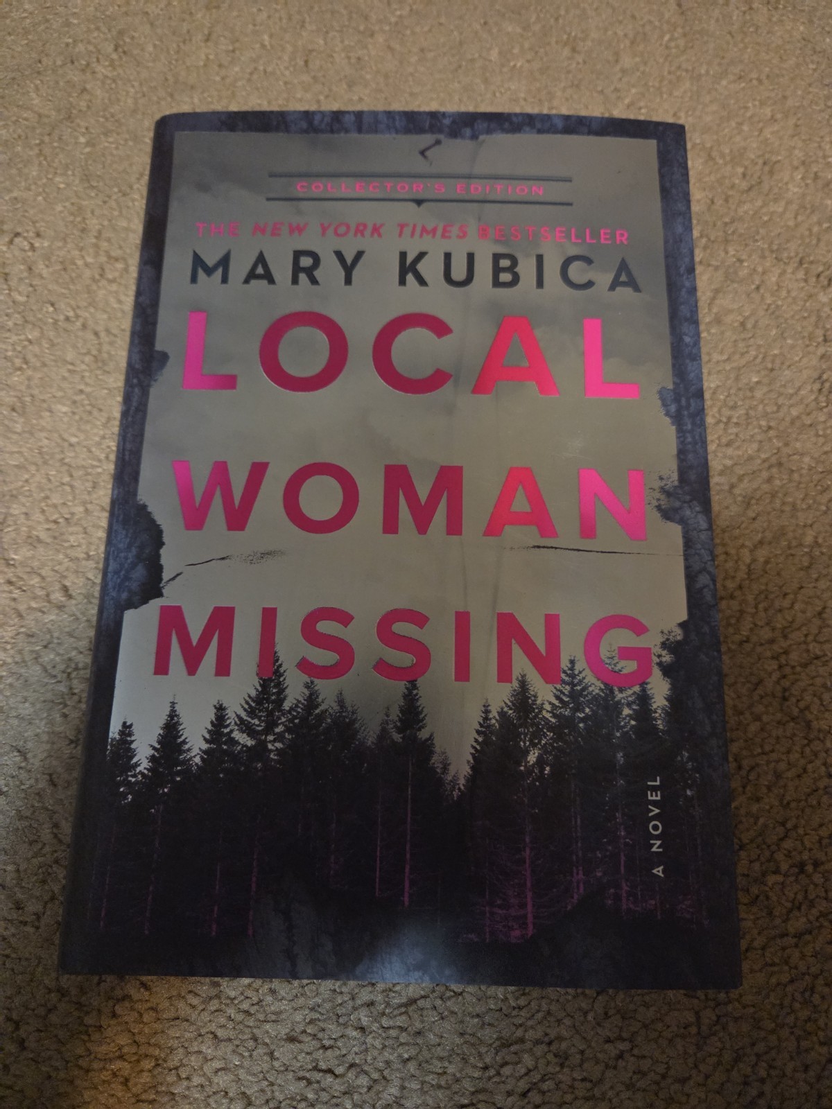 Local Woman Missing Collector’s Edition : A Novel by Mary Kubica (2025,…